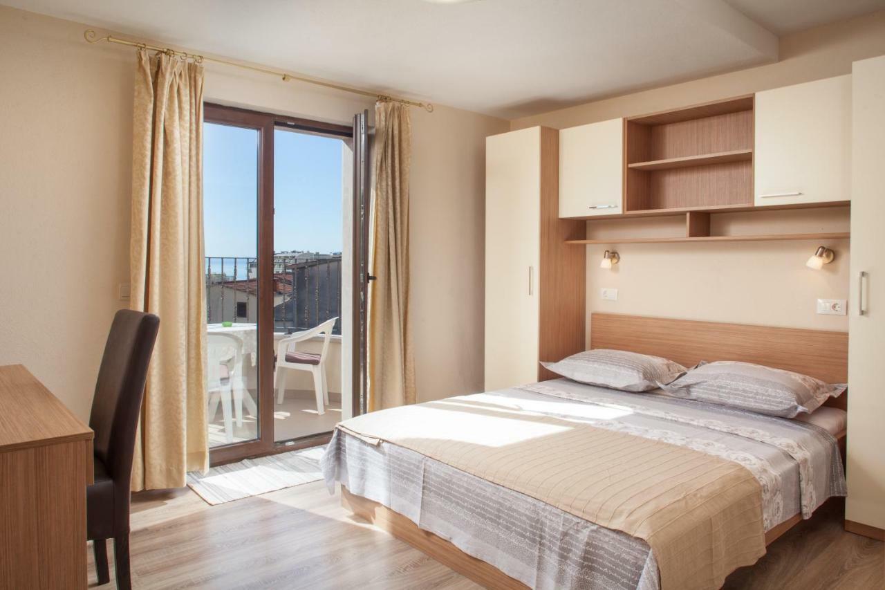 Apartments Kate Makarska Extérieur photo