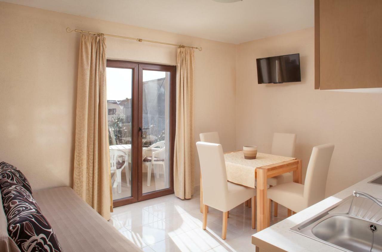 Apartments Kate Makarska Extérieur photo
